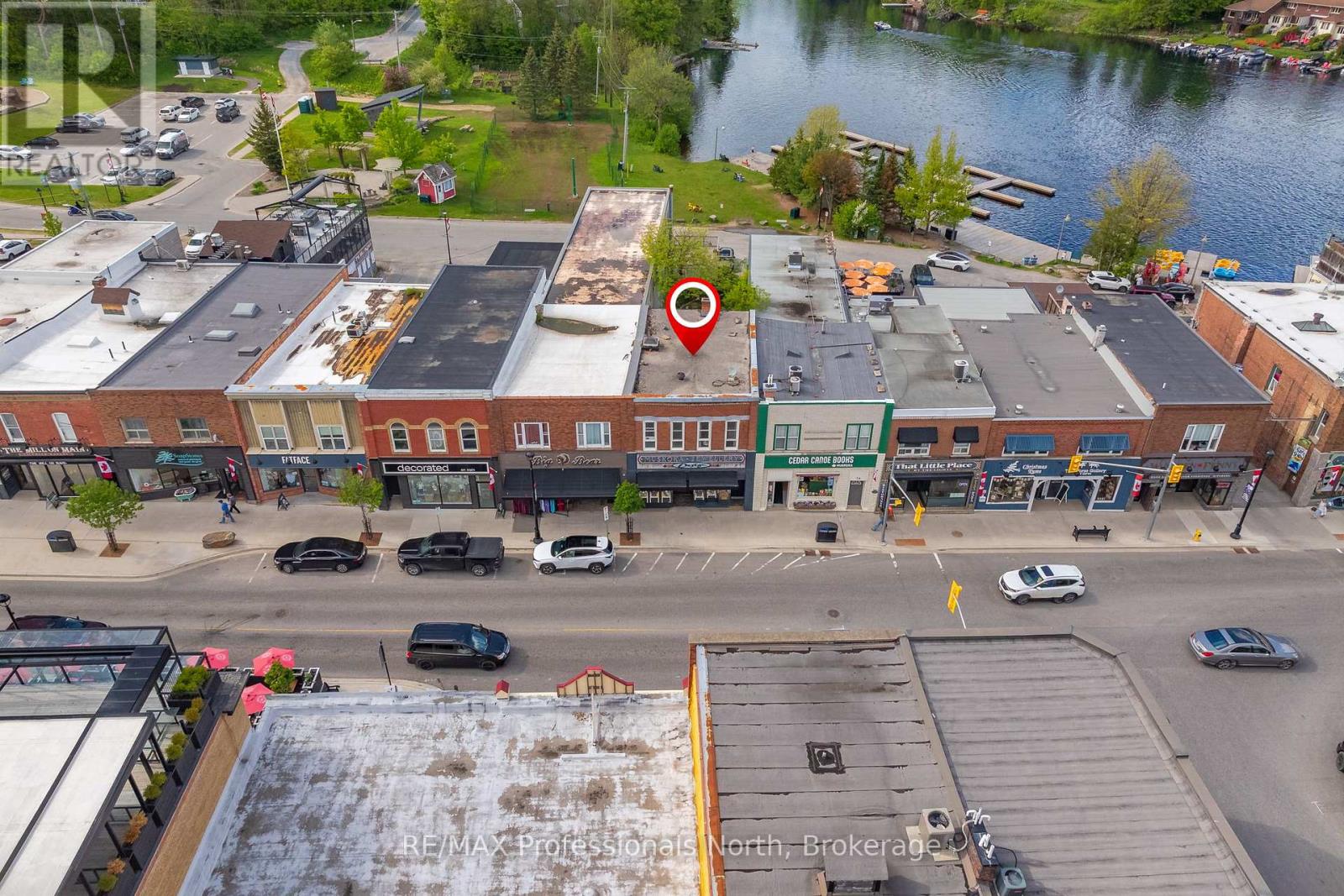 68 Main Street E, Huntsville, Ontario  P1H 2C7 - Photo 2 - X12184417