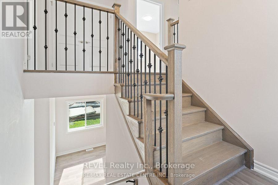 103 Mclaughlin Street, Welland, Ontario  L3B 0J9 - Photo 13 - X12371290