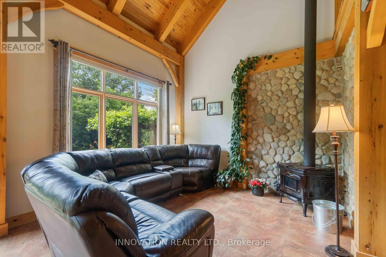 698 Moffat Street, Pembroke, Ontario  K8A 3Y1 - Photo 11 - X12372611