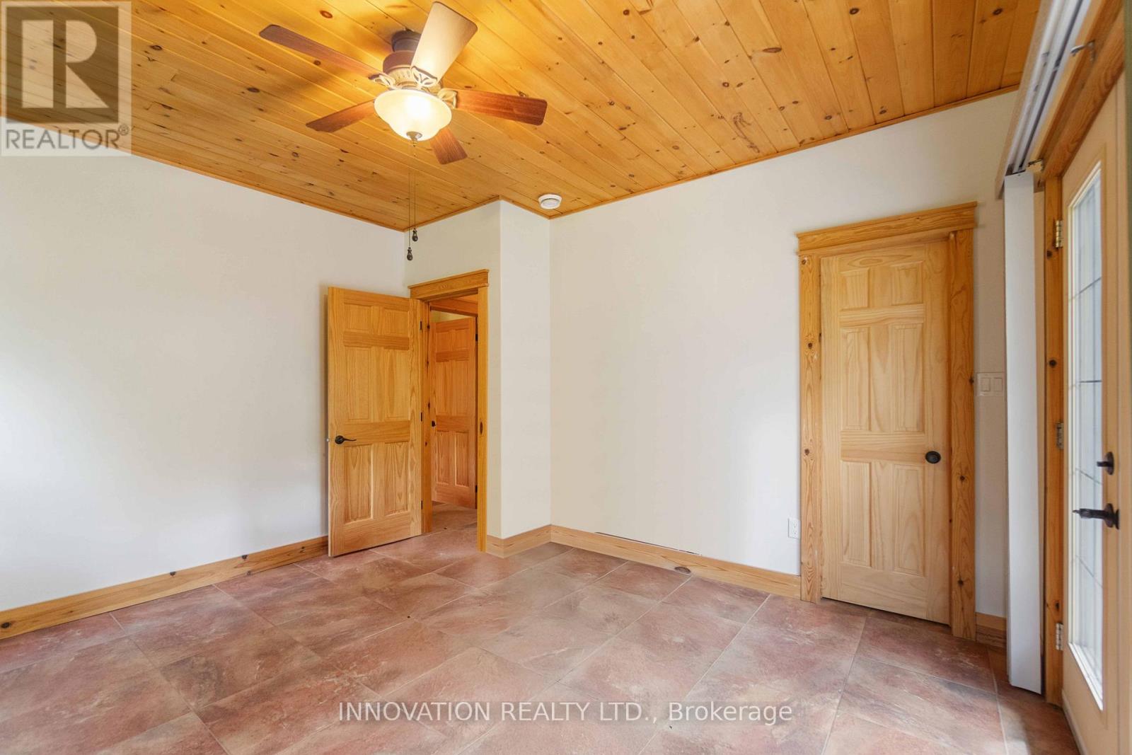 698 Moffat Street, Pembroke, Ontario  K8A 3Y1 - Photo 16 - X12372611