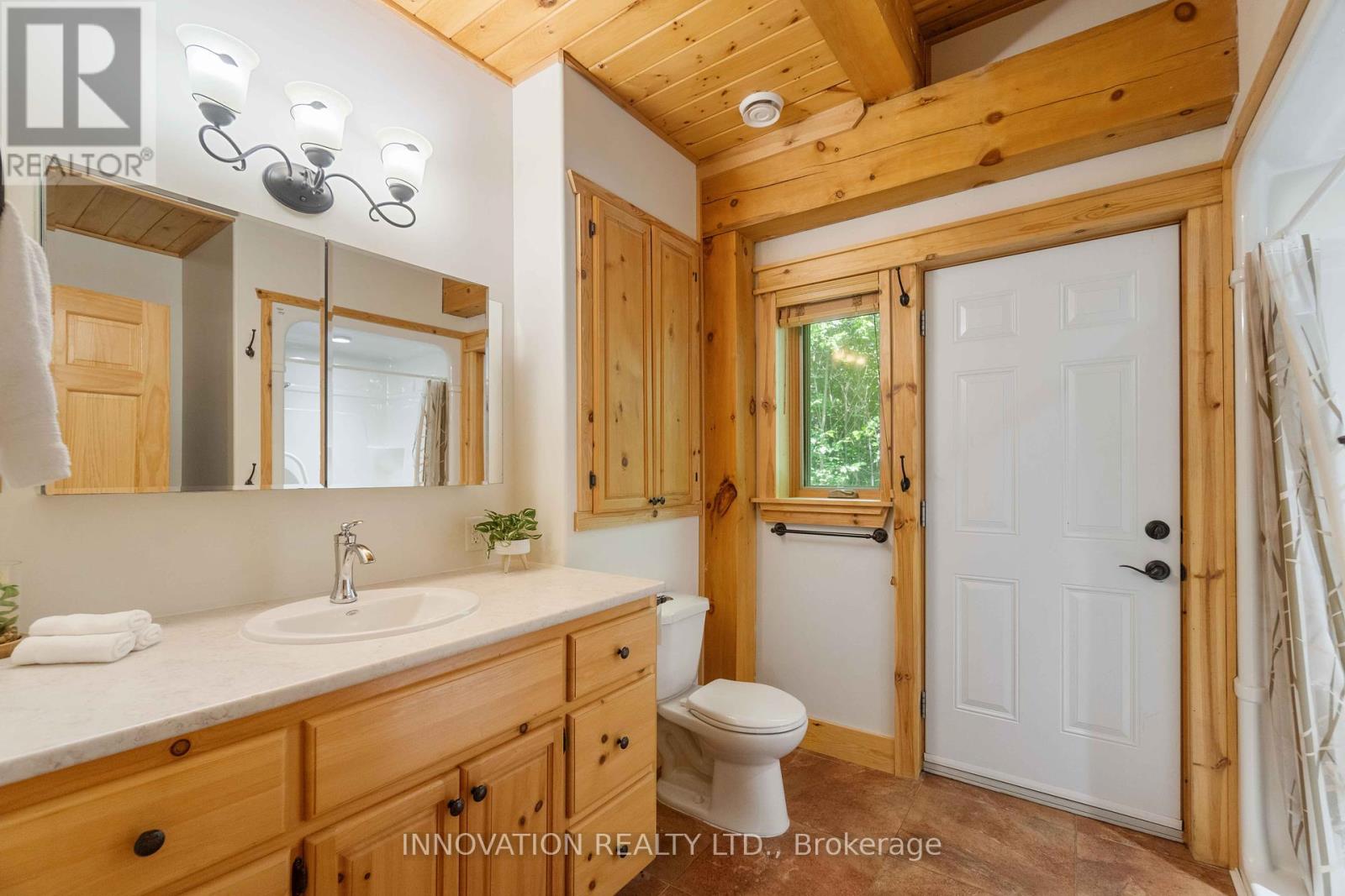 698 Moffat Street, Pembroke, Ontario  K8A 3Y1 - Photo 17 - X12372611
