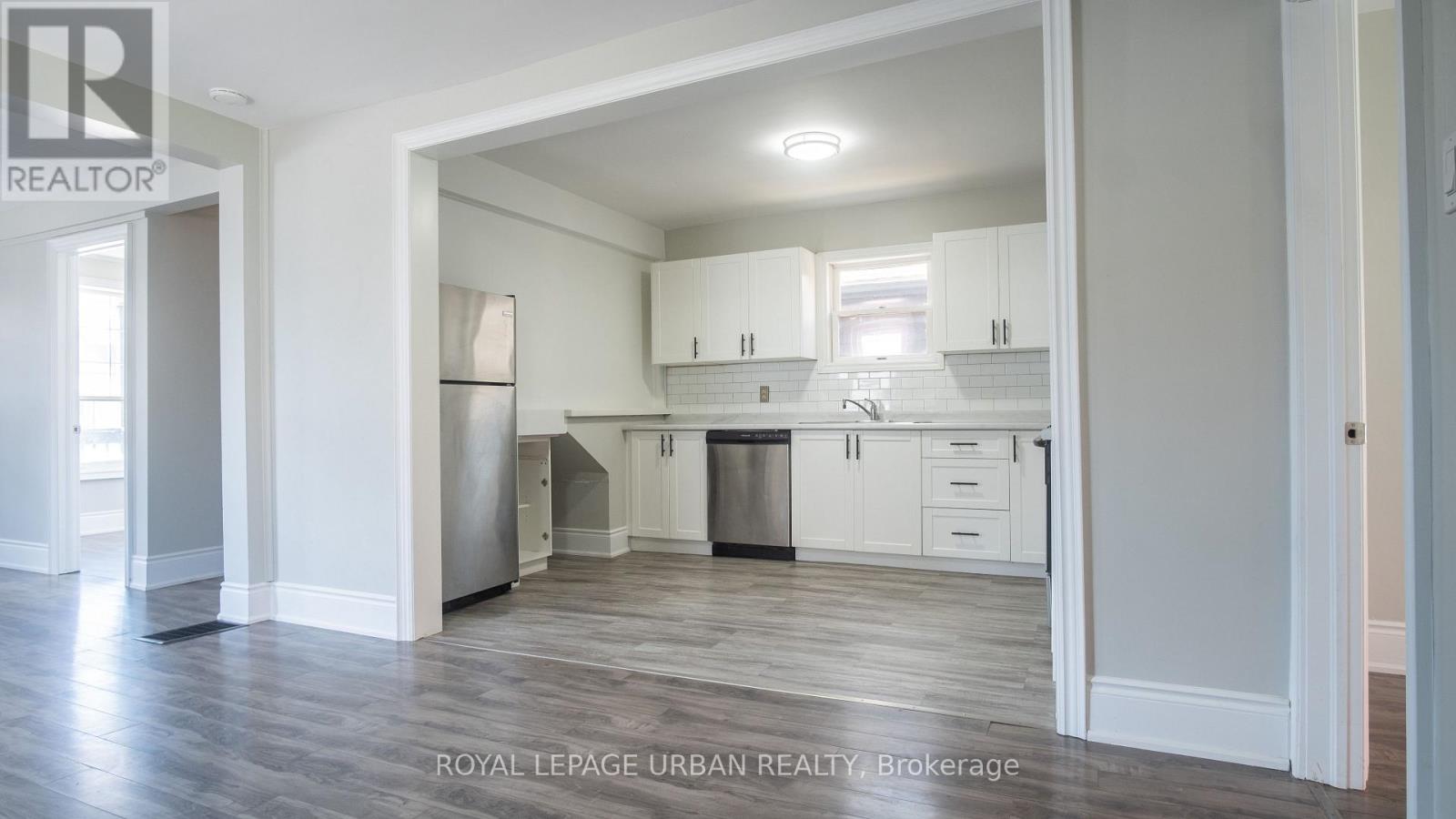 36 Welland Street, Welland, Ontario  L3B 4E4 - Photo 8 - X12372602