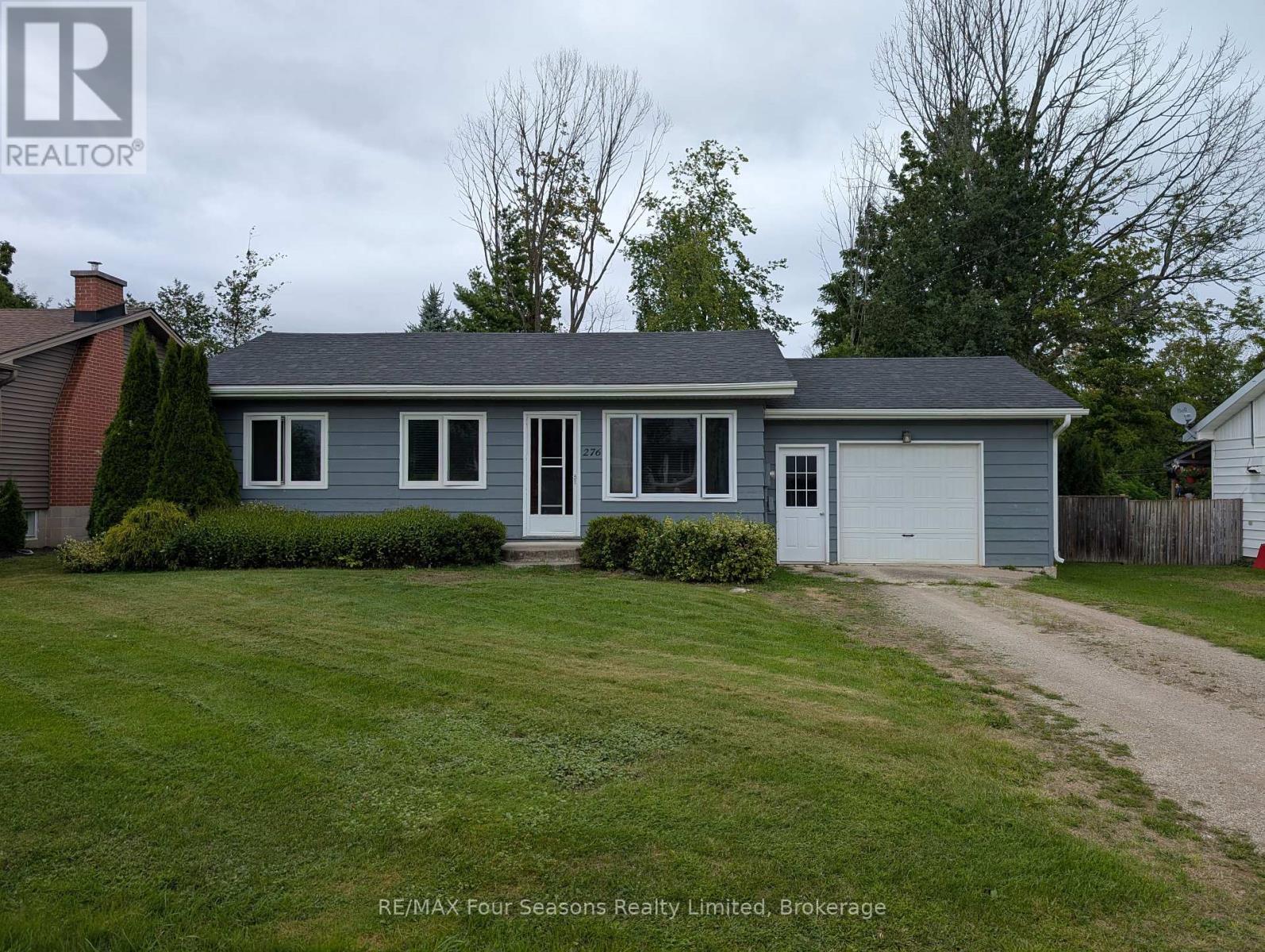 276 Parker Street W, Meaford, Ontario  N4L 1L5 - Photo 1 - X12372609
