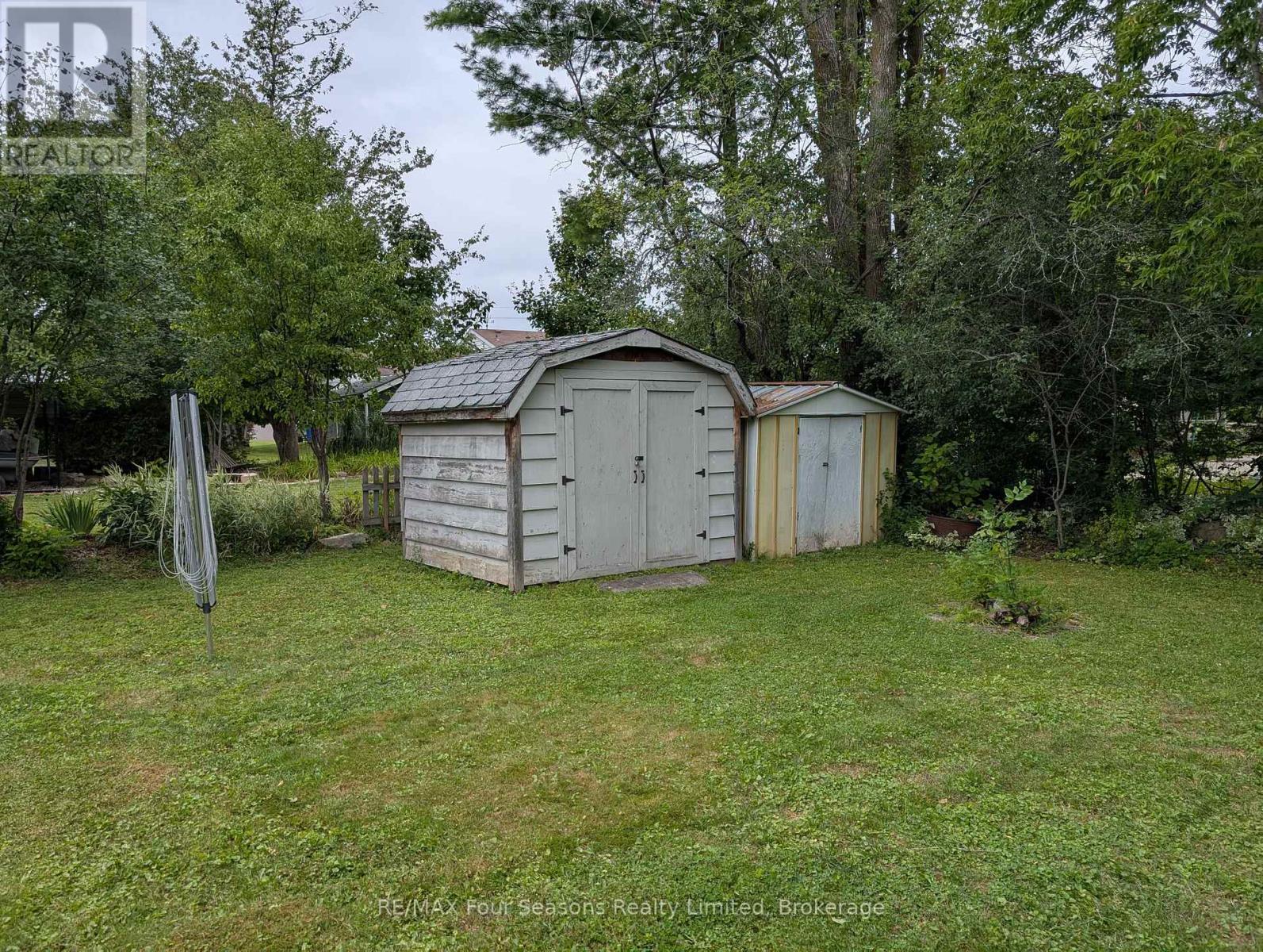 276 Parker Street W, Meaford, Ontario  N4L 1L5 - Photo 17 - X12372609