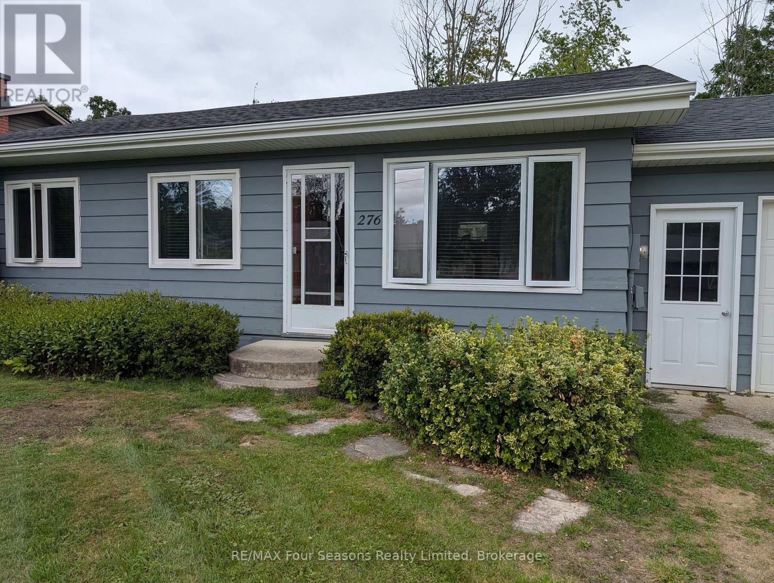 276 Parker Street W, Meaford, Ontario  N4L 1L5 - Photo 2 - X12372609