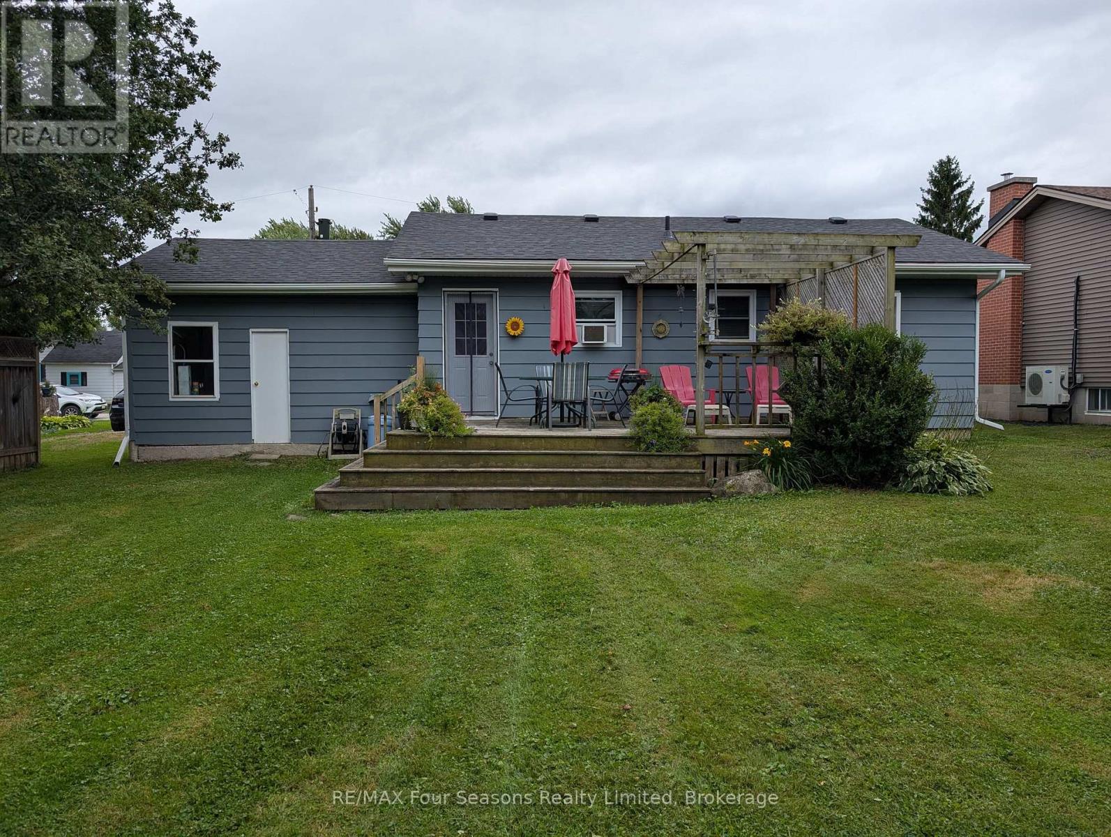 276 Parker Street W, Meaford, Ontario  N4L 1L5 - Photo 20 - X12372609