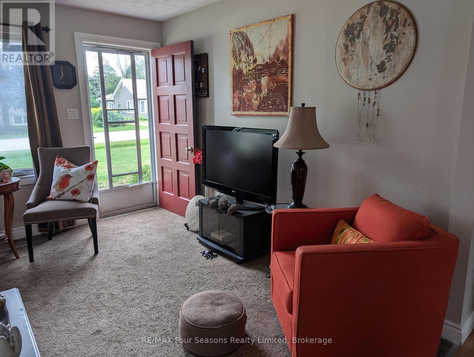 276 Parker Street W, Meaford, Ontario  N4L 1L5 - Photo 7 - X12372609