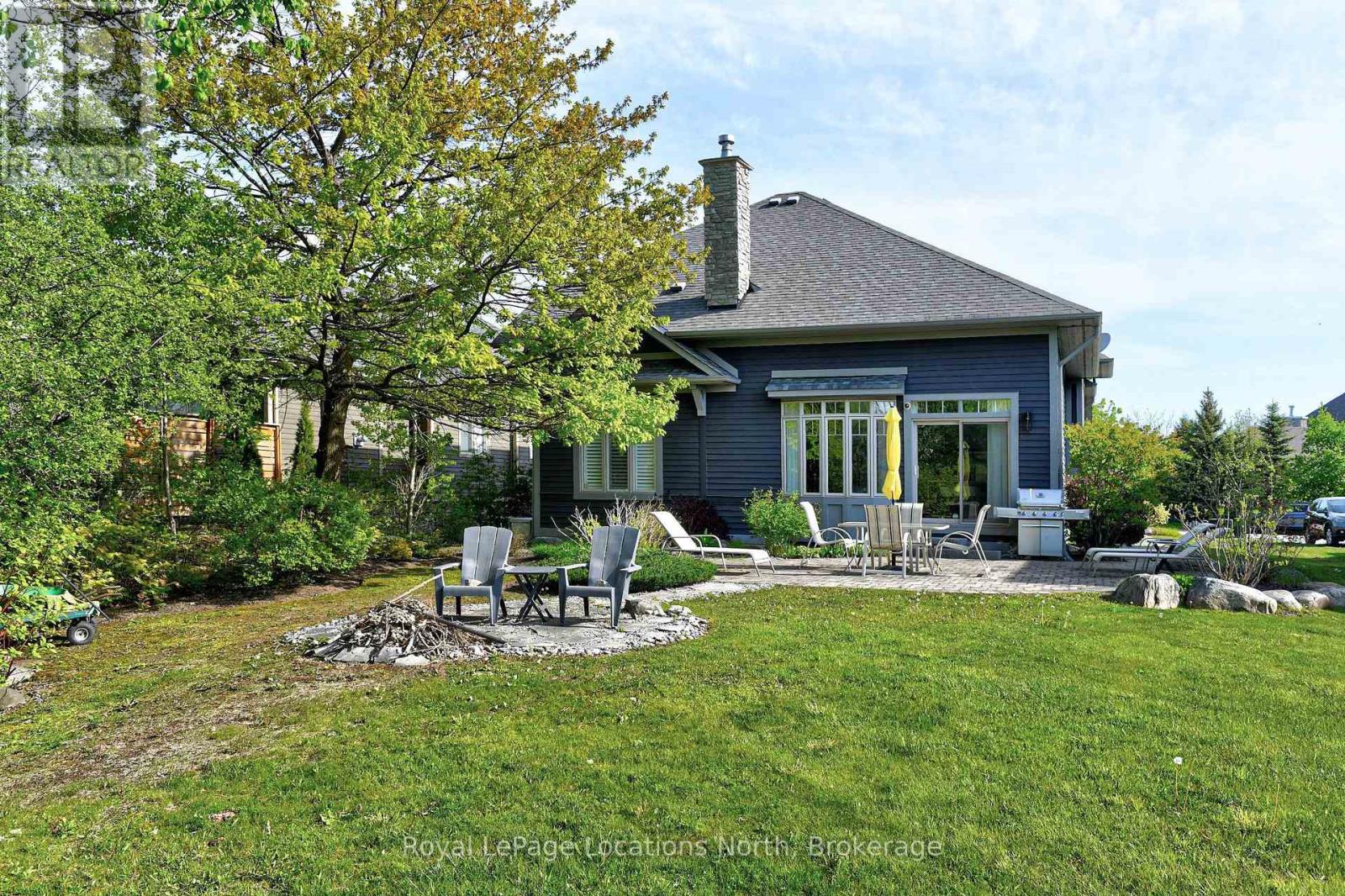 128 Rankin's Crescent, Blue Mountains, Ontario  N0H 2P0 - Photo 32 - X12372626