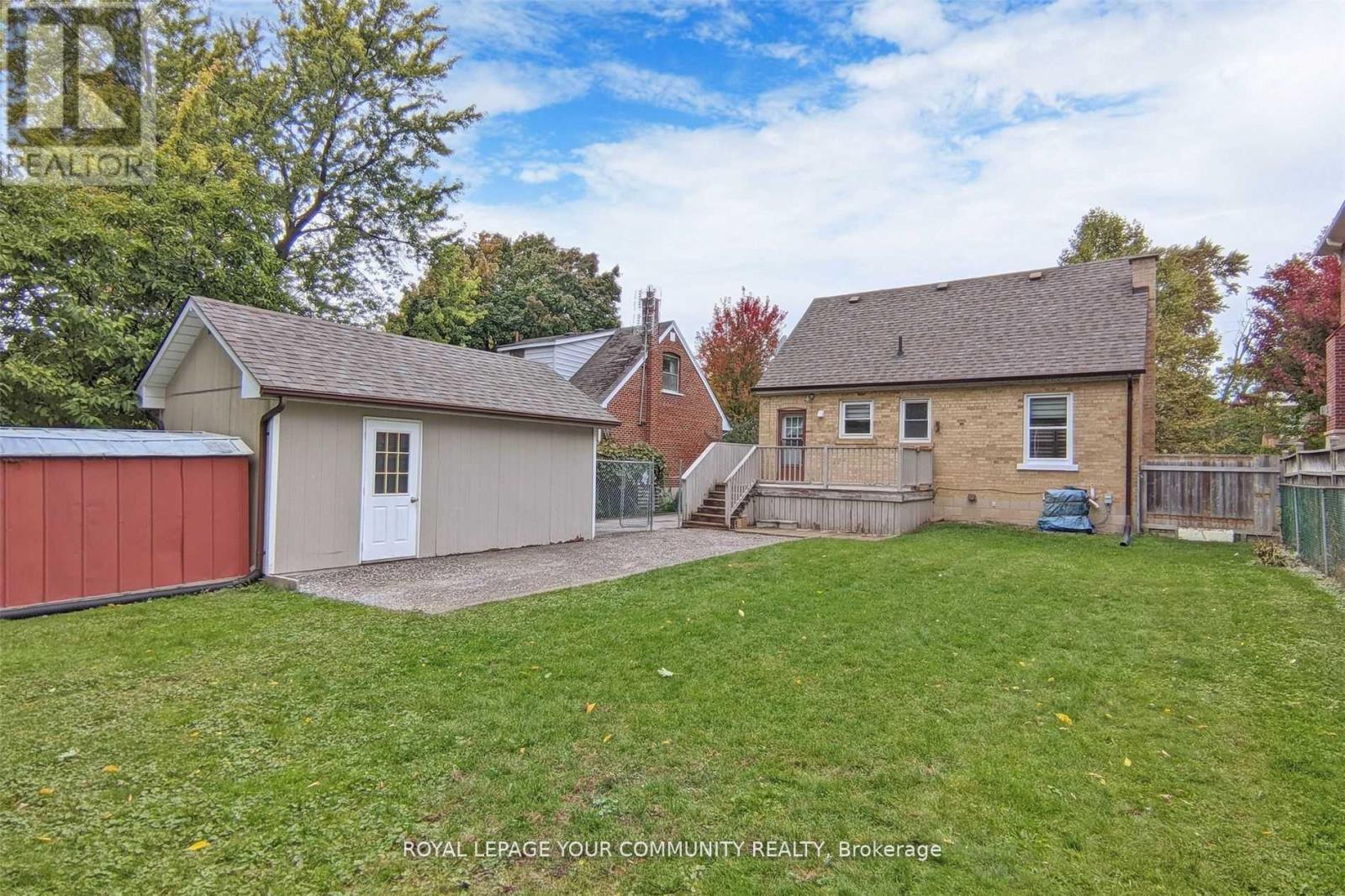 Upper - 19 Homewood Avenue, Toronto, Ontario  M2M 1K1 - Photo 19 - C12372606