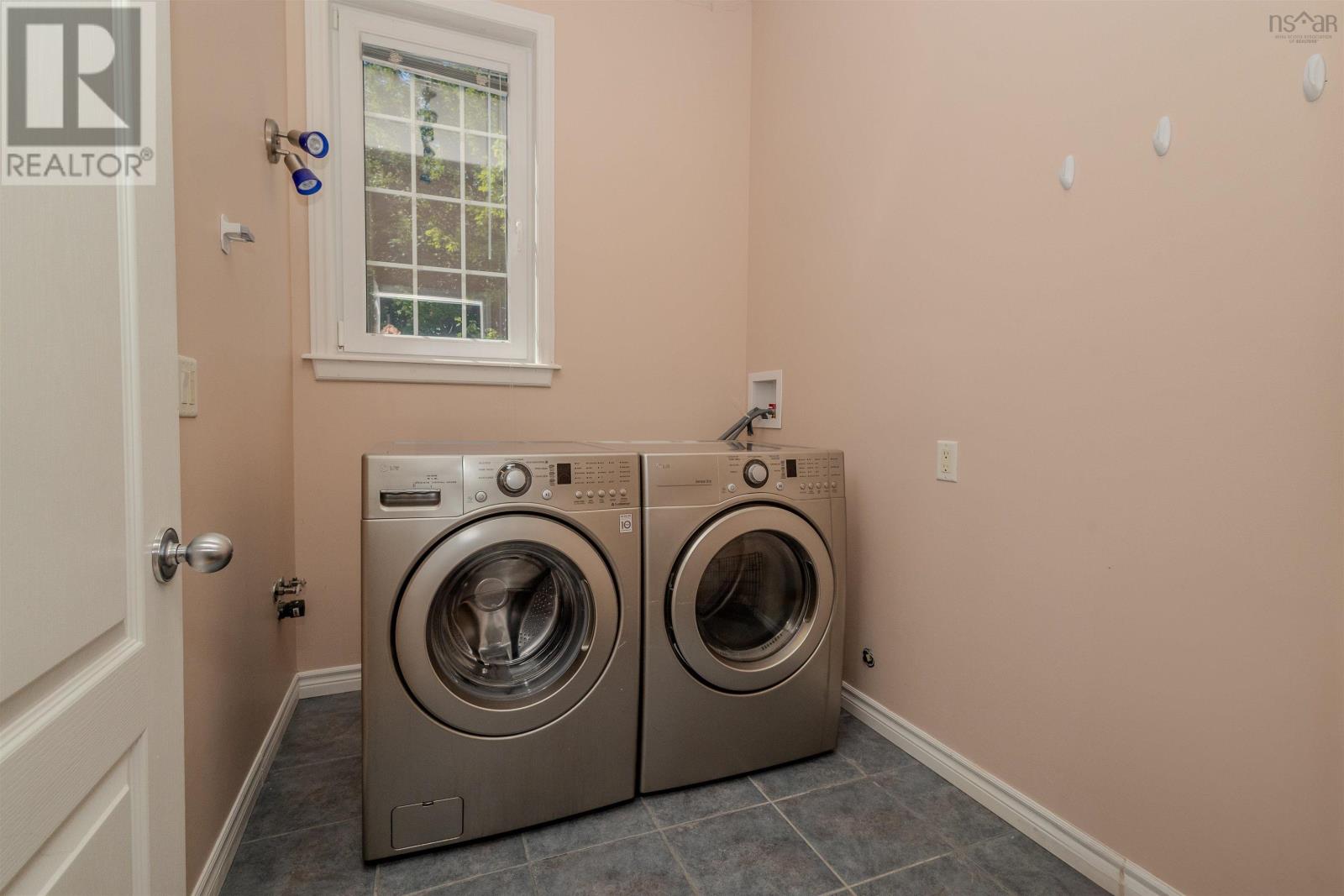 29 Carmichael, Sydney River, Nova Scotia  B1S 3K4 - Photo 12 - 202522036