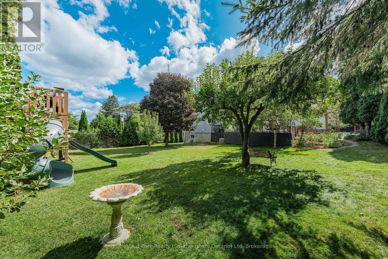 68 Lemon Street, Guelph, Ontario  N1E 2H3 - Photo 18 - X12372642