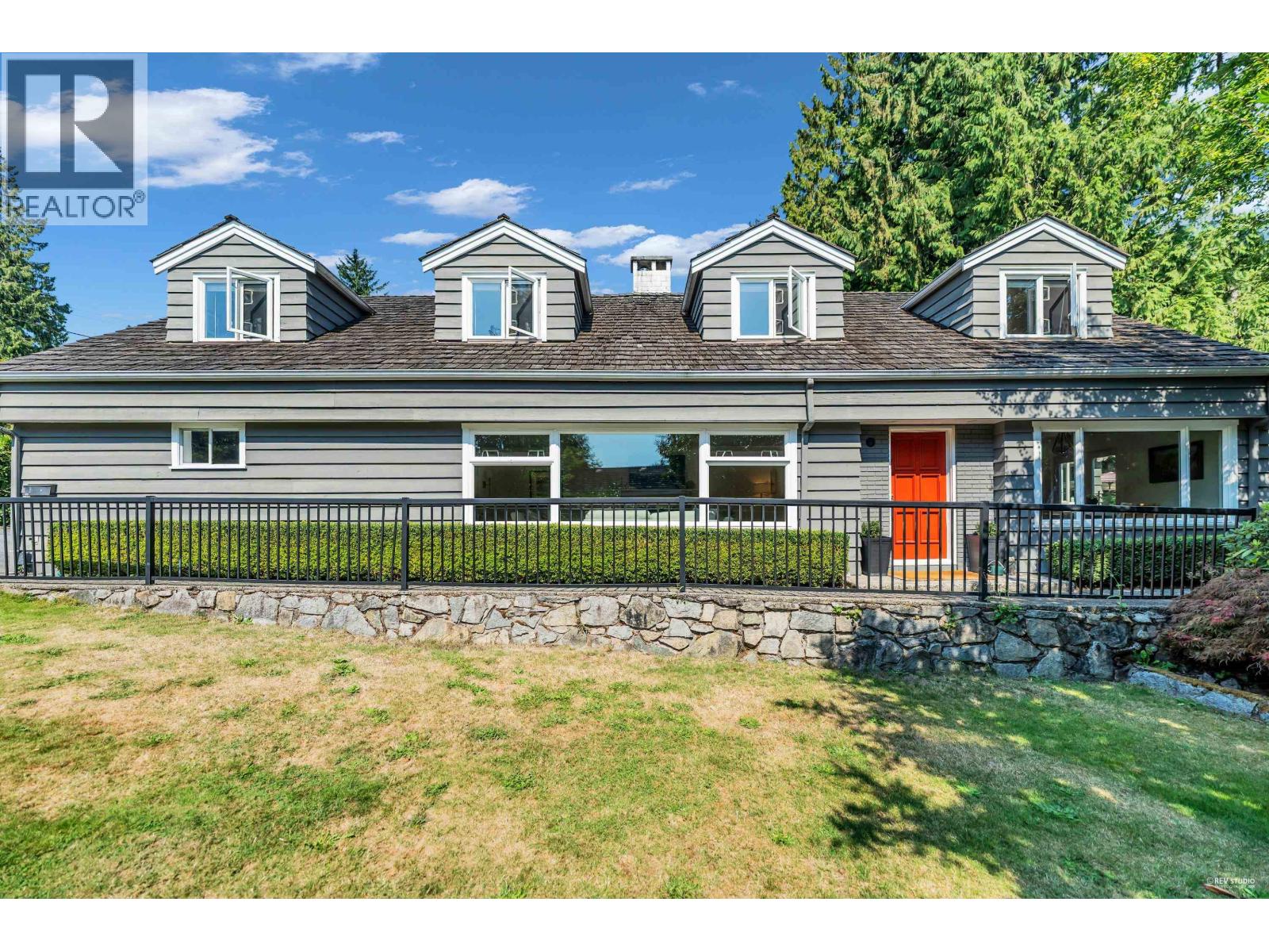Property at 4442 REGENCY PLACE image 2