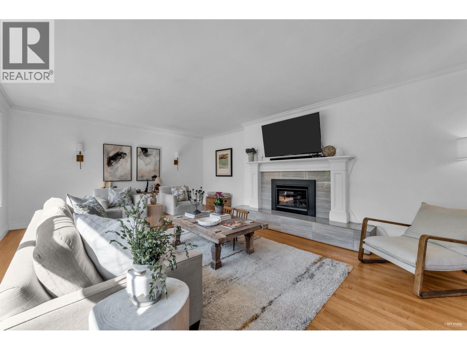 Property at 4442 REGENCY PLACE image 5