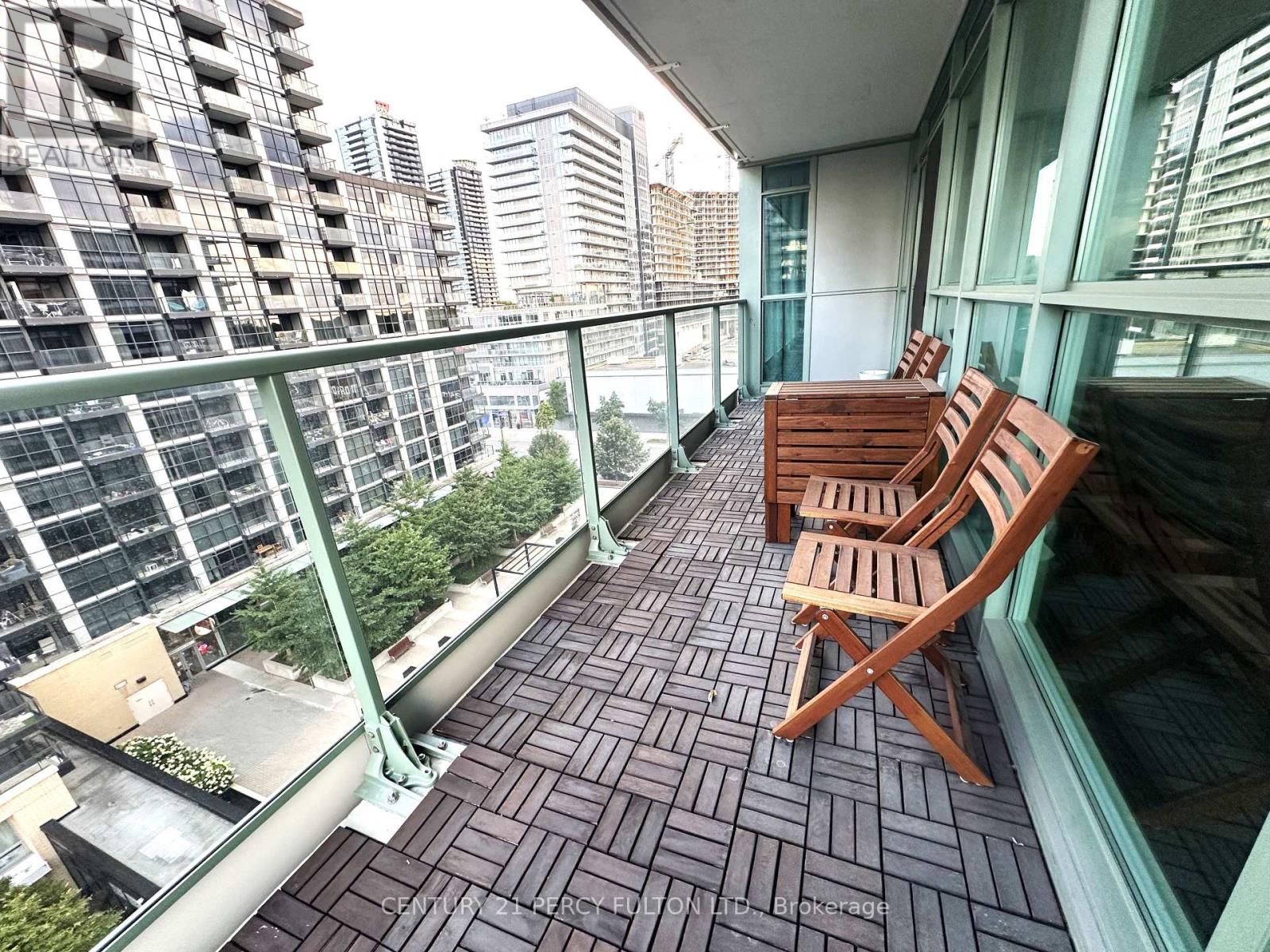 910 - 15 Singer Court, Toronto, Ontario  M2K 0B1 - Photo 16 - C12372643