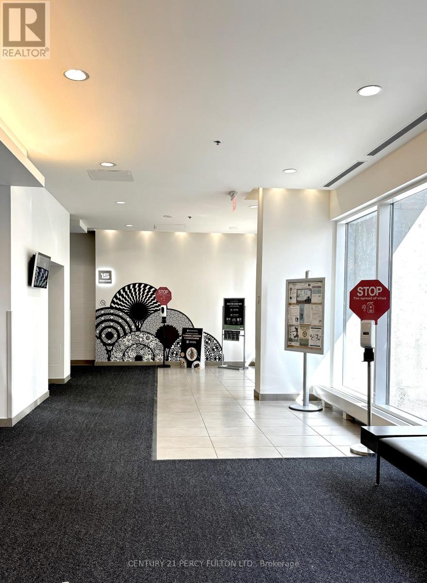 910 - 15 Singer Court, Toronto, Ontario  M2K 0B1 - Photo 4 - C12372643