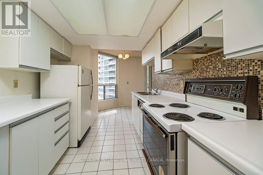 1105 - 30 Holly Street, Toronto, Ontario  M4S 3C2 - Photo 19 - C12323940