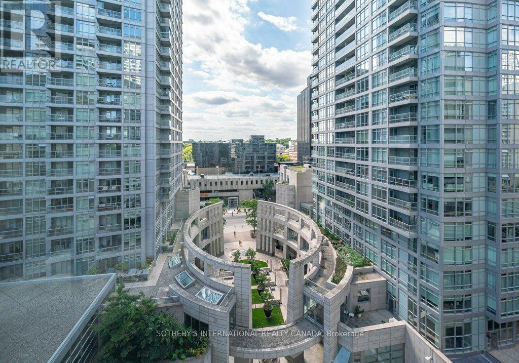 1105 - 30 Holly Street, Toronto, Ontario  M4S 3C2 - Photo 34 - C12323940