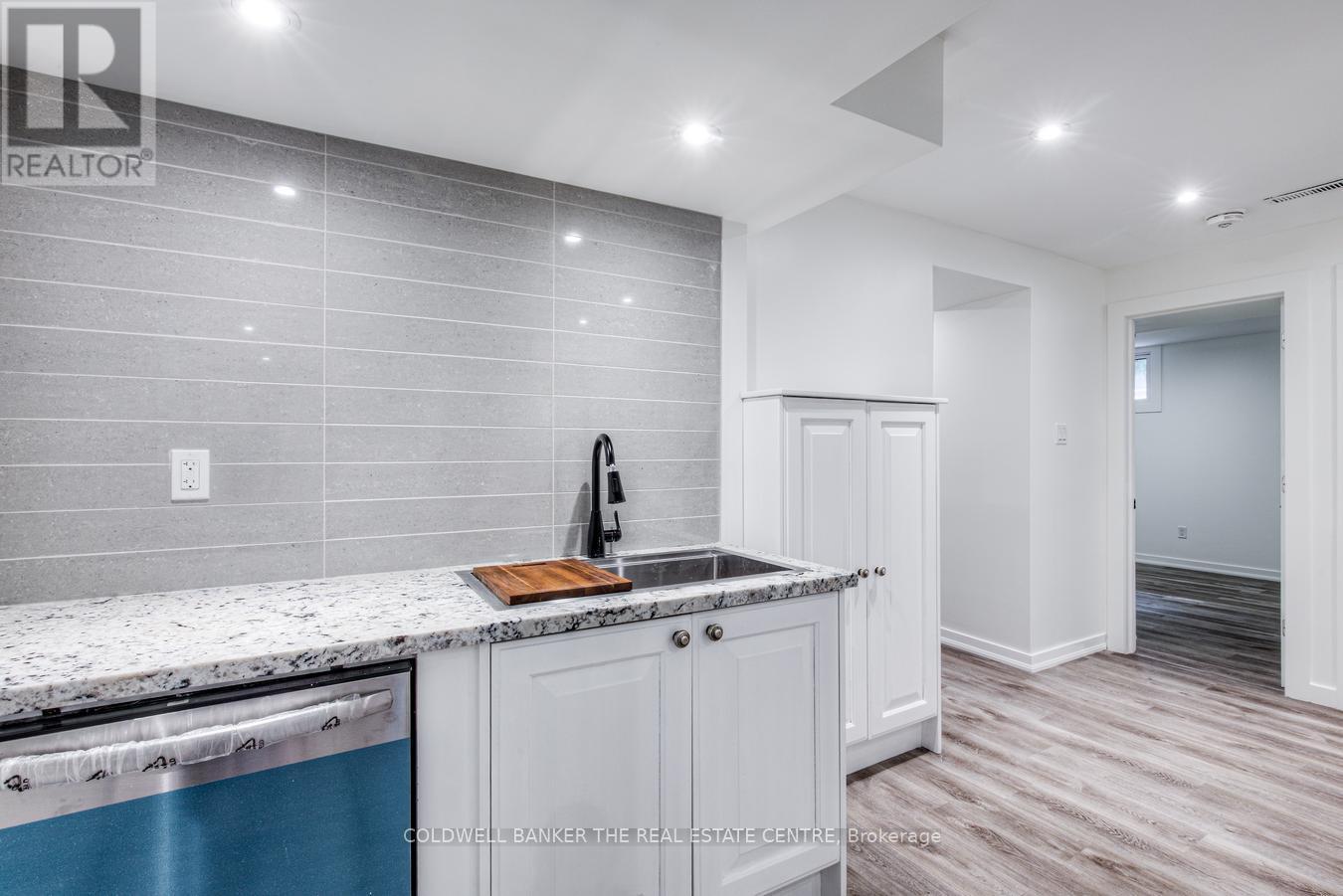 Lower - 562 Winette Road, Pickering, Ontario  L1W 2M3 - Photo 12 - E12363326