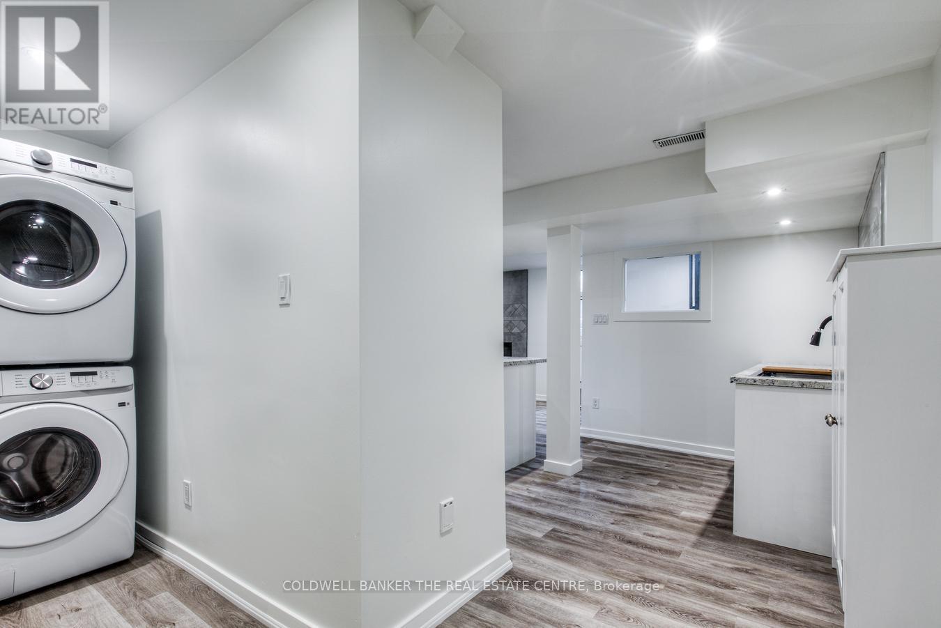 Lower - 562 Winette Road, Pickering, Ontario  L1W 2M3 - Photo 21 - E12363326