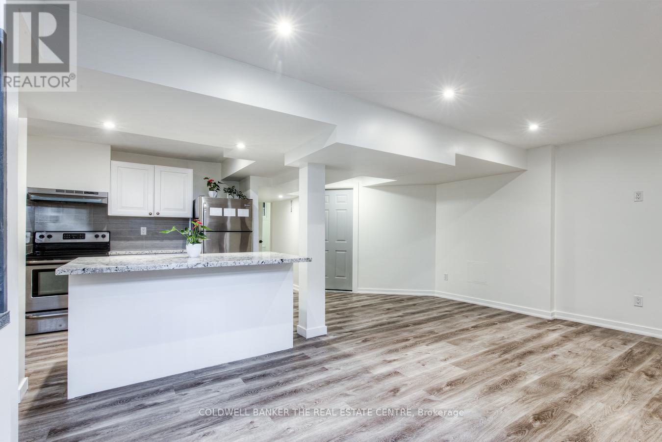 Lower - 562 Winette Road, Pickering, Ontario  L1W 2M3 - Photo 4 - E12363326