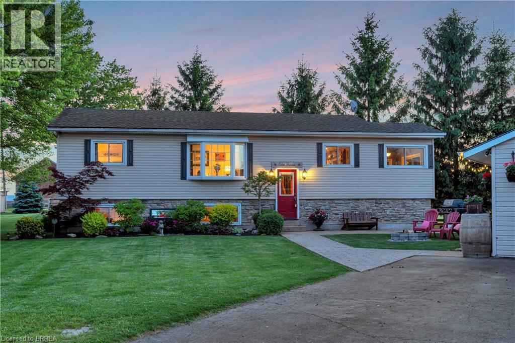 Property at 1697 LAKESHORE Road image 3