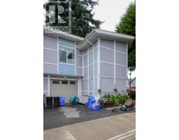 995 Walfred Rd Walfred