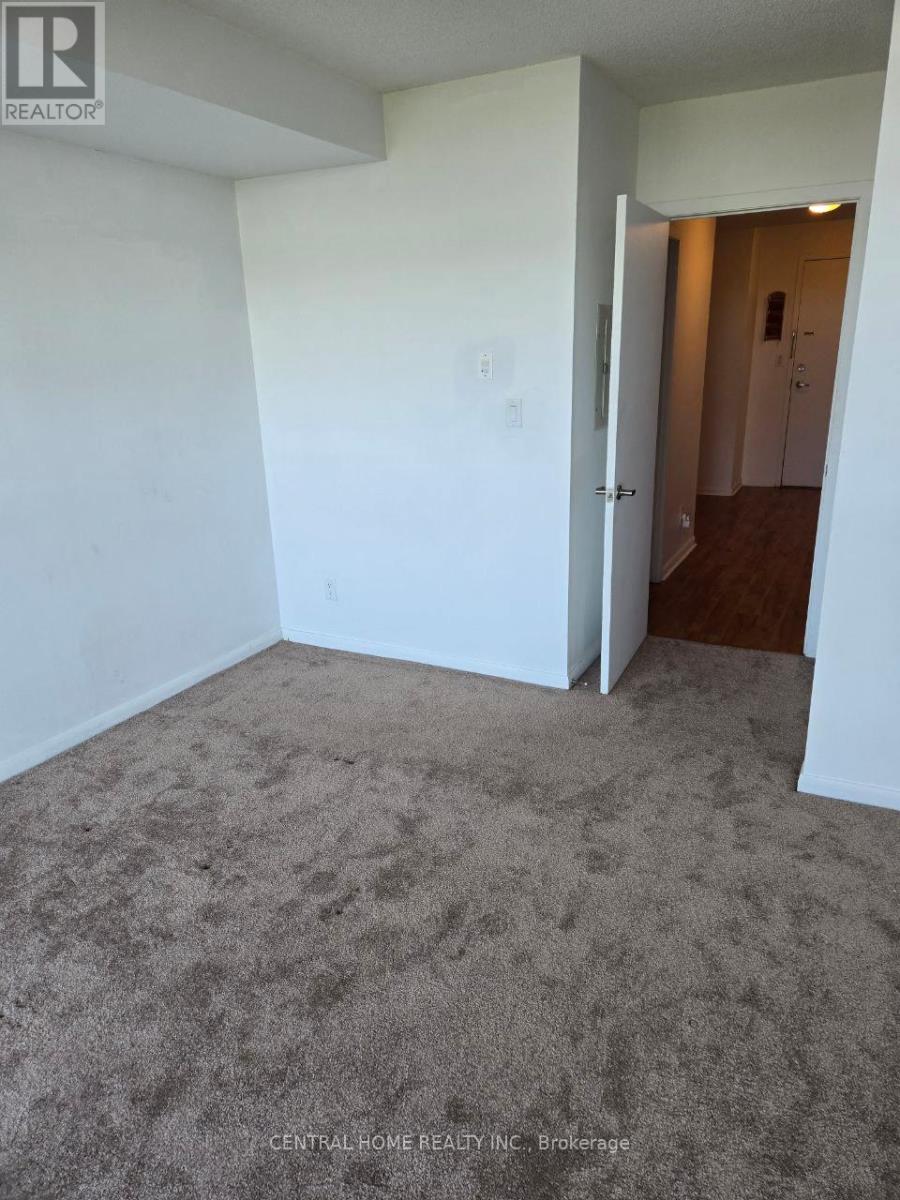 601 - 2464 Weston Road, Toronto, Ontario  M9N 0A2 - Photo 3 - W12372661