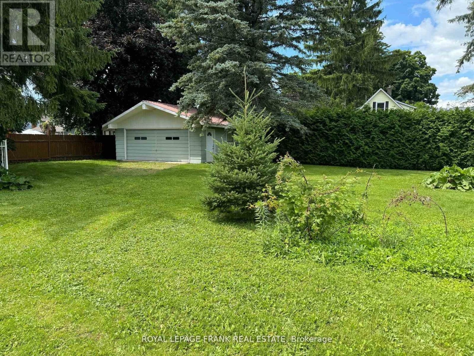 52 COBBLEDICK STREET, Clarington, Ontario