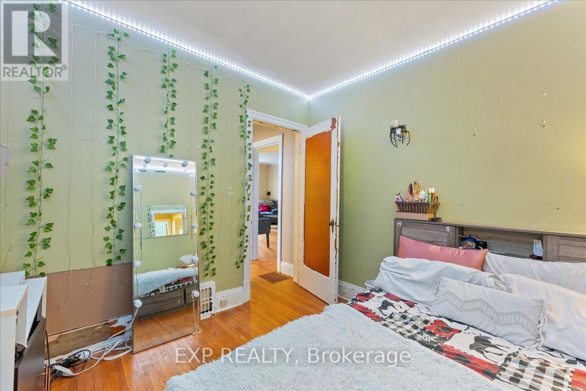 225 Mcgill Street, Peterborough, Ontario  K9J 1W2 - Photo 20 - X12372668