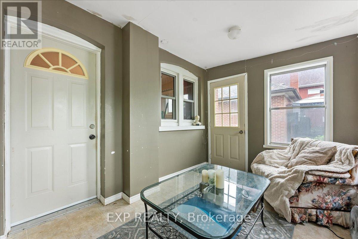 225 Mcgill Street, Peterborough, Ontario  K9J 1W2 - Photo 26 - X12372668