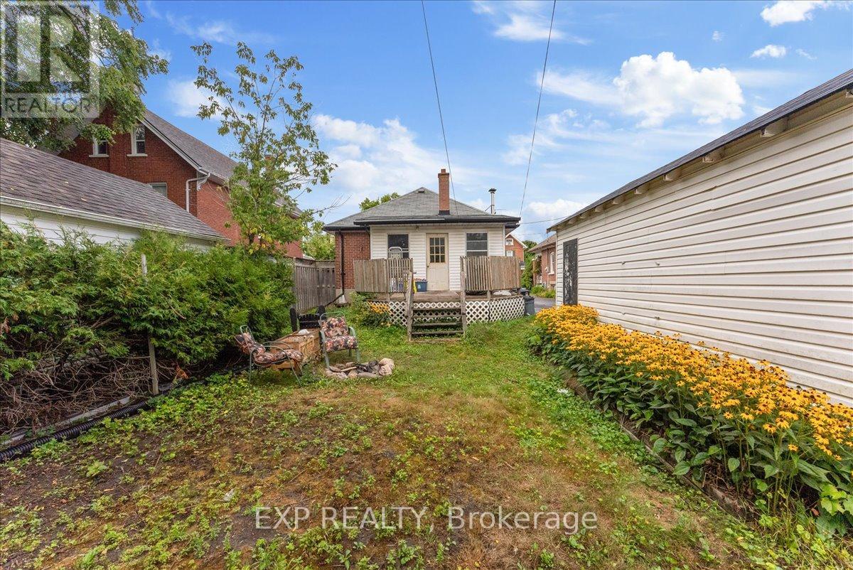225 Mcgill Street, Peterborough, Ontario  K9J 1W2 - Photo 38 - X12372668
