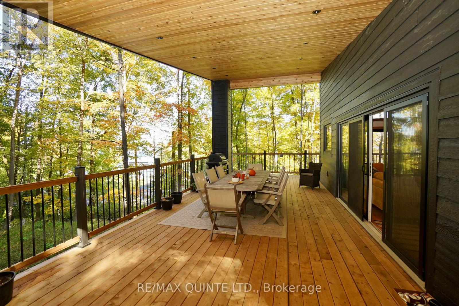 11509 Loyalist Parkway, Prince Edward County, Ontario  K0K 2T0 - Photo 10 - X12372690