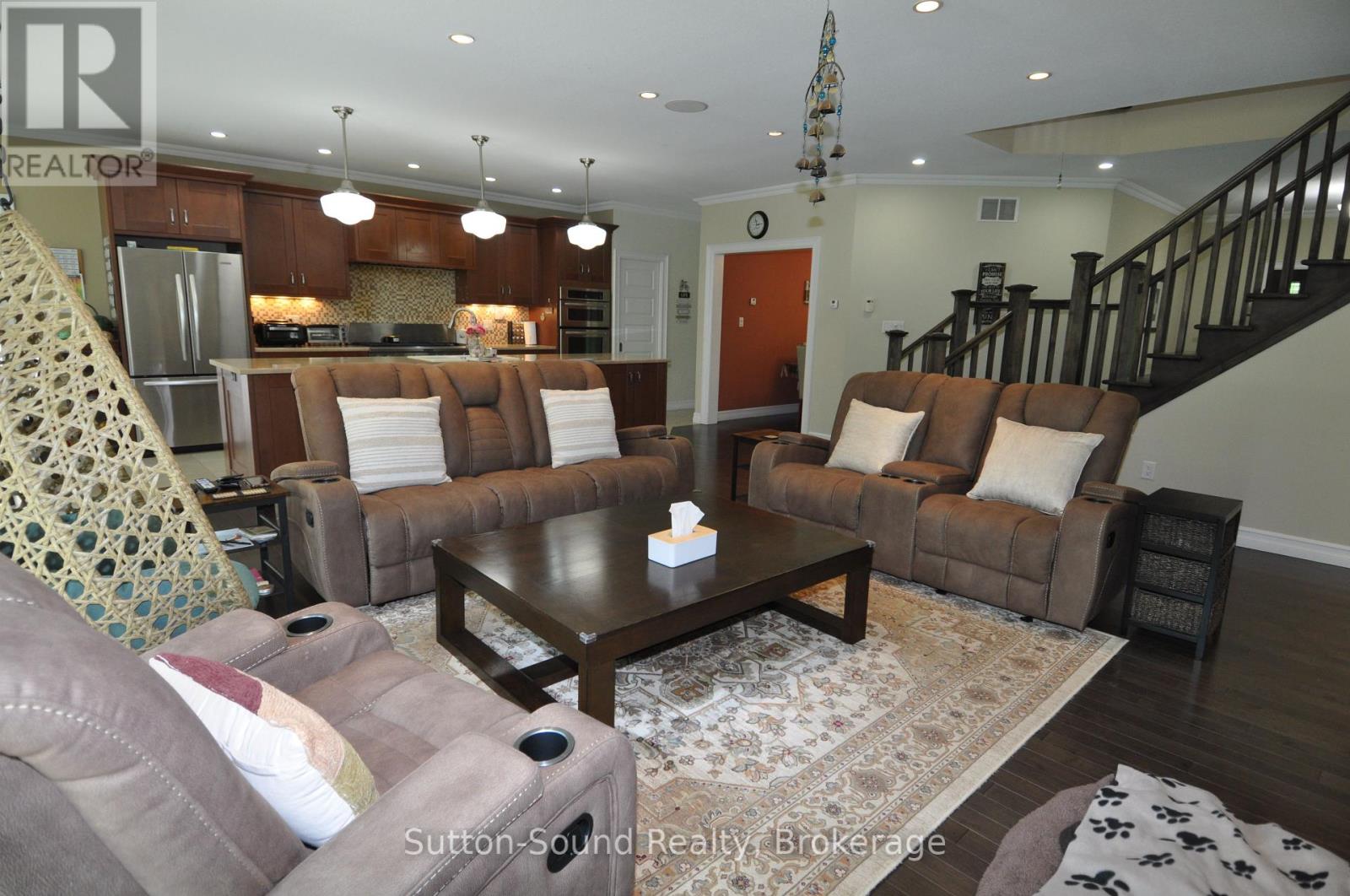 318760 Grey Road 1 Road, Georgian Bluffs, Ontario  N4K 5N4 - Photo 20 - X12372692