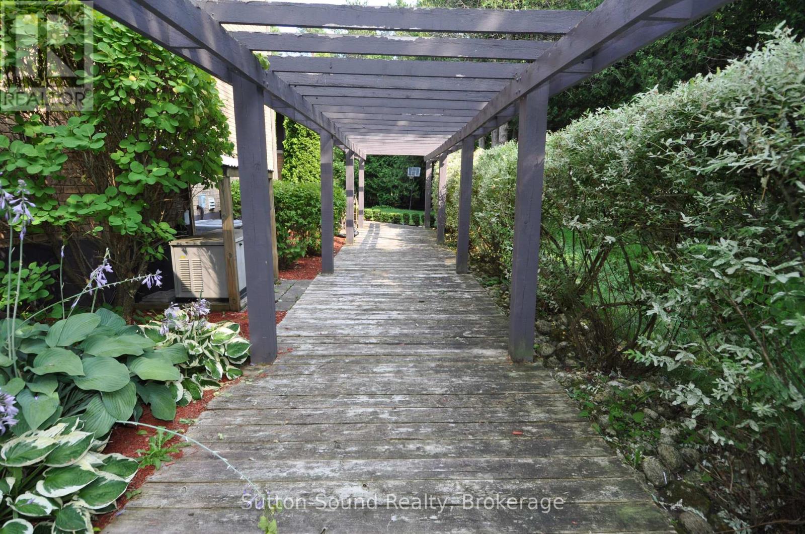 318760 Grey Road 1 Road, Georgian Bluffs, Ontario  N4K 5N4 - Photo 48 - X12372692