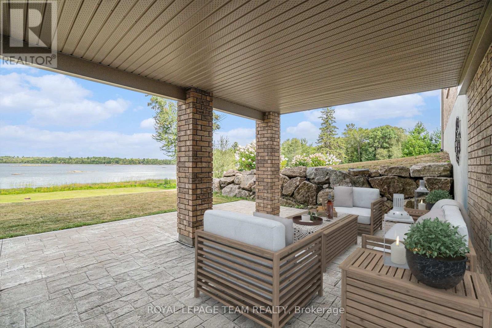 393 Hazley Bay Drive, Laurentian Valley, Ontario  K8A 6W2 - Photo 25 - X12372684