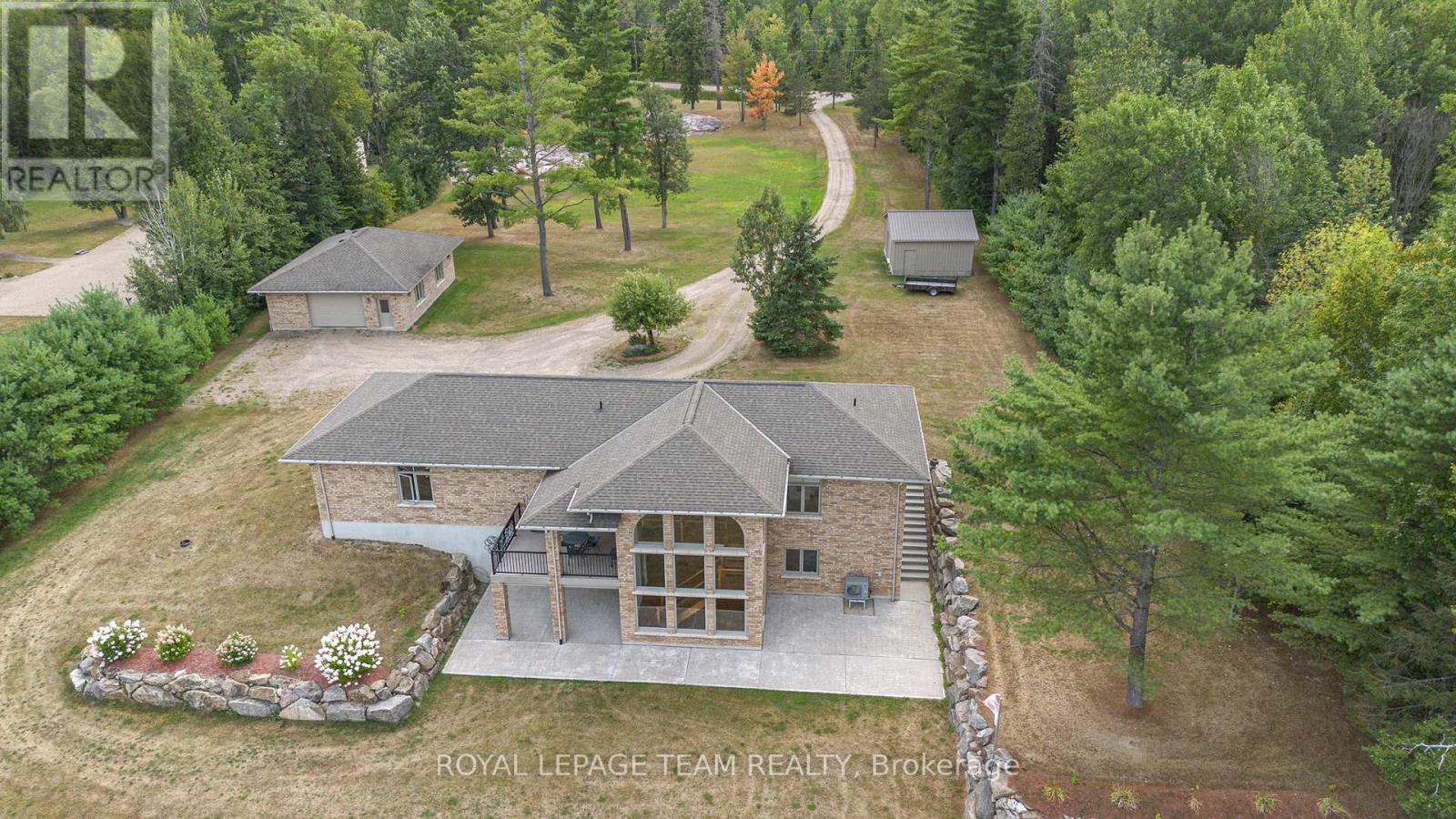 393 Hazley Bay Drive, Laurentian Valley, Ontario  K8A 6W2 - Photo 28 - X12372684