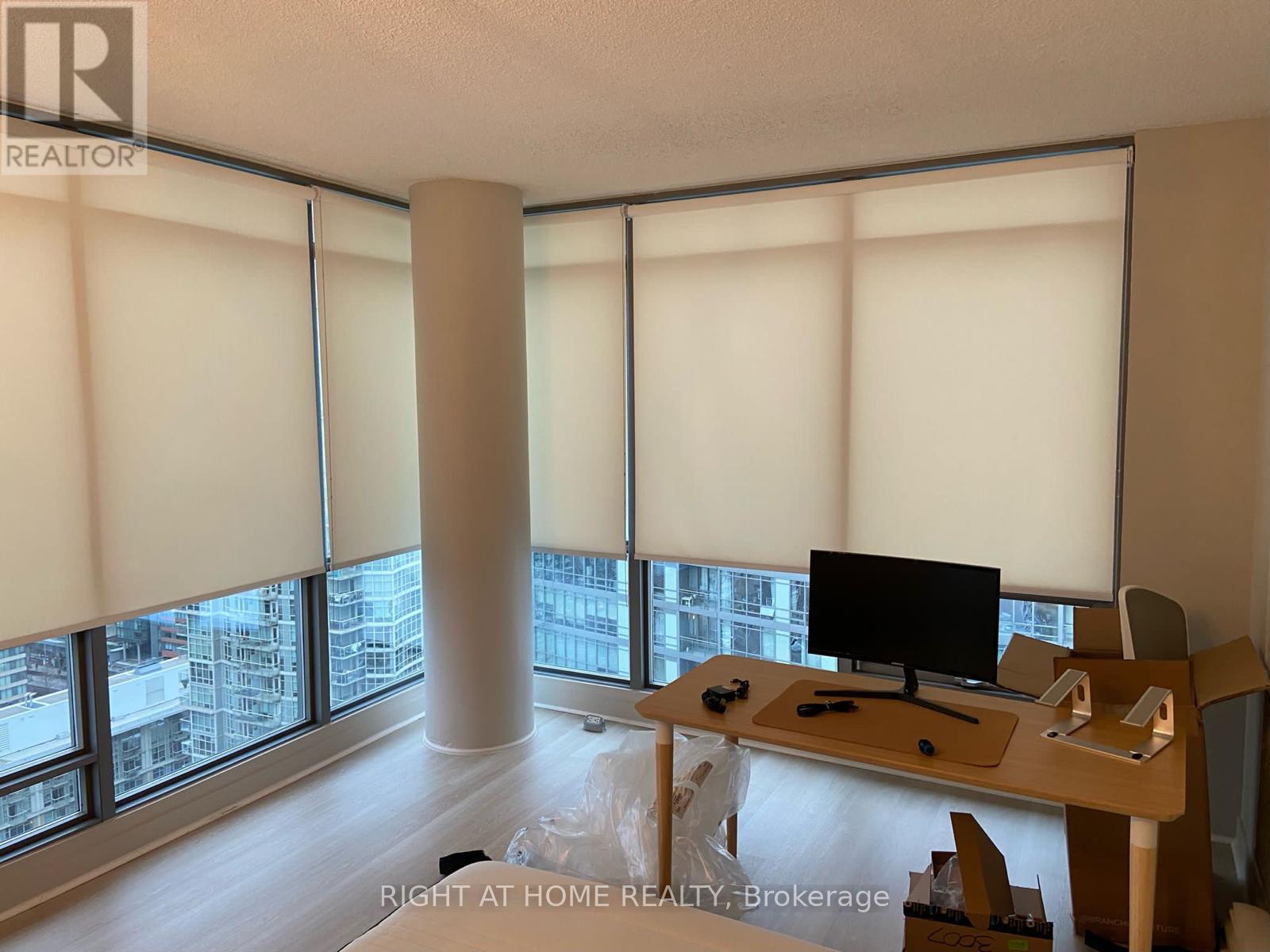 3007 - 5 Mariner Terrace, Toronto, Ontario  M5V 3V6 - Photo 19 - C12372700