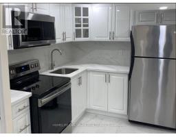 BSMT - 17 BREWTON ROAD, Toronto, Ontario