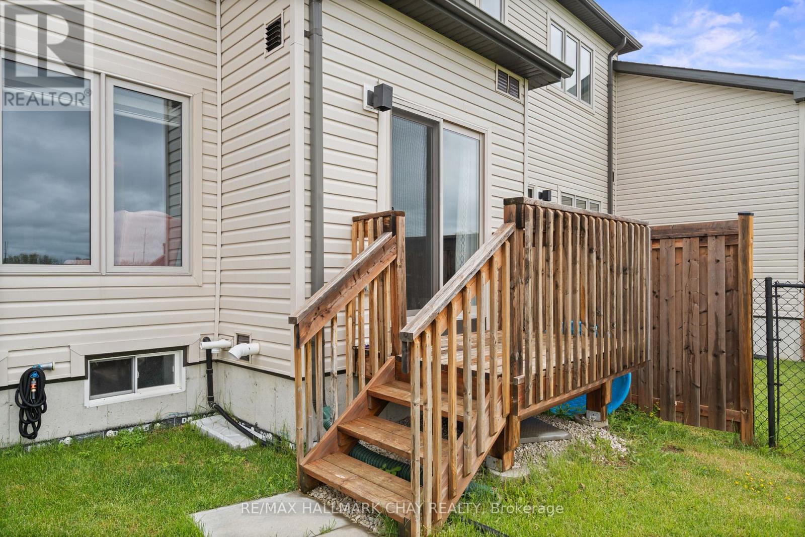 319 Atkinson Street, Clearview, Ontario  L0M 1S0 - Photo 27 - S12372699