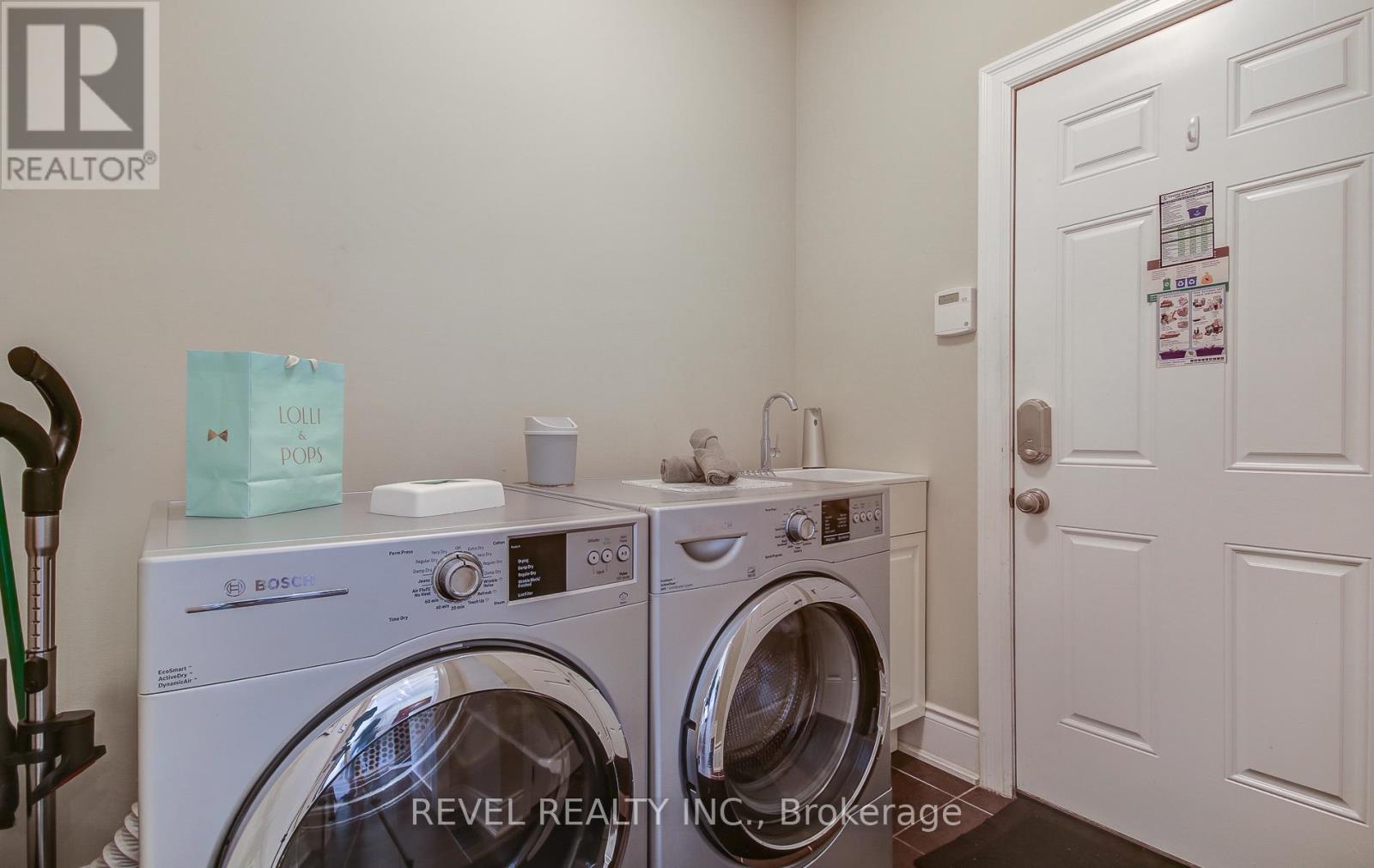 126 Aberfoyle Mill Crescent, Puslinch, Ontario  N1H 6H9 - Photo 24 - X12372682
