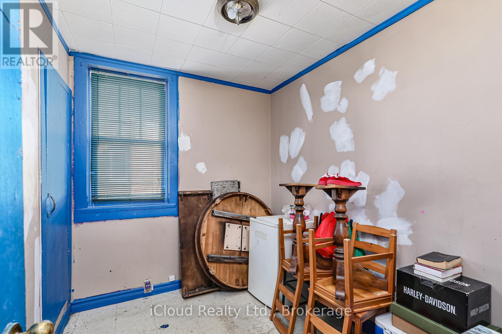 1085 3rd A Avenue E, Owen Sound, Ontario  N4K 2L1 - Photo 13 - X12372318
