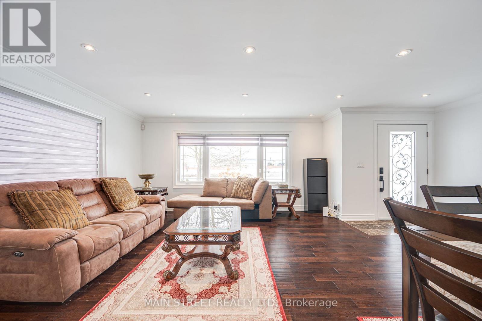 18166 Leslie Street, East Gwillimbury, Ontario  L9N 0M5 - Photo 6 - N12372701