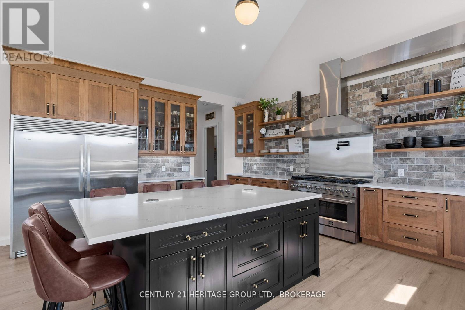 245 Mann Drive, Kingston, Ontario  K7L 0G2 - Photo 13 - X12372745