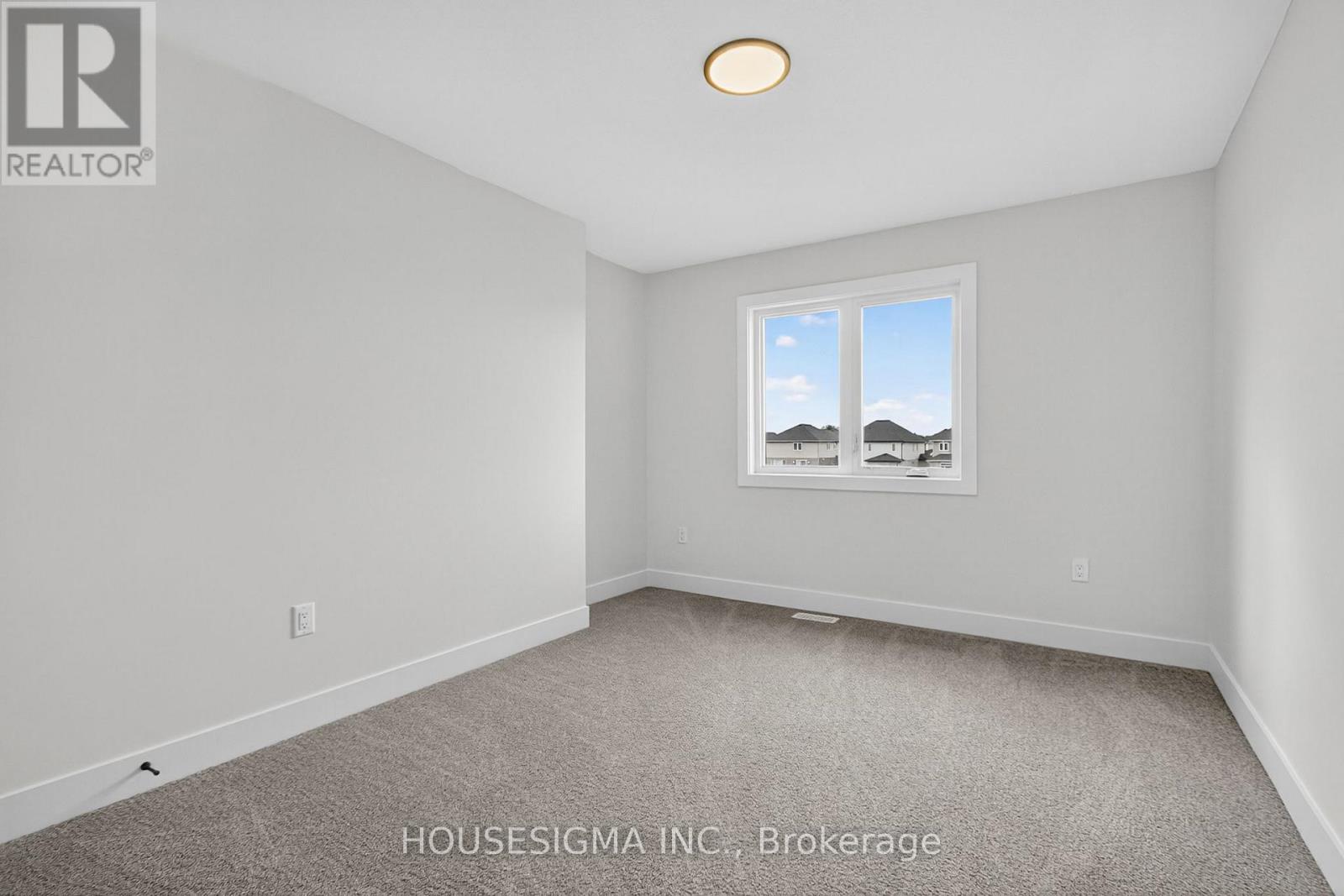 36 Kelly Drive, Zorra, Ontario  N0M 2M0 - Photo 33 - X12372741
