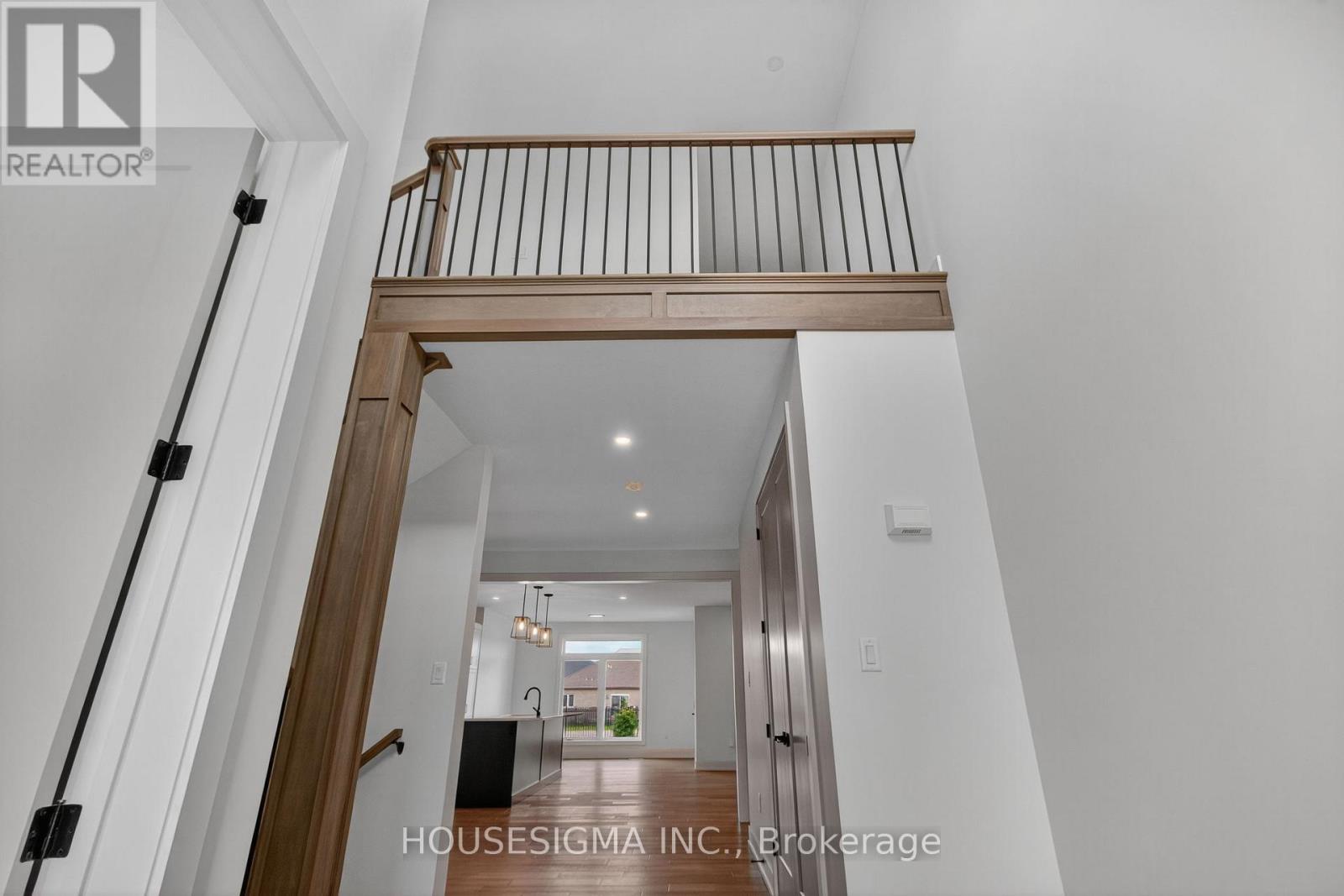 36 Kelly Drive, Zorra, Ontario  N0M 2M0 - Photo 8 - X12372741