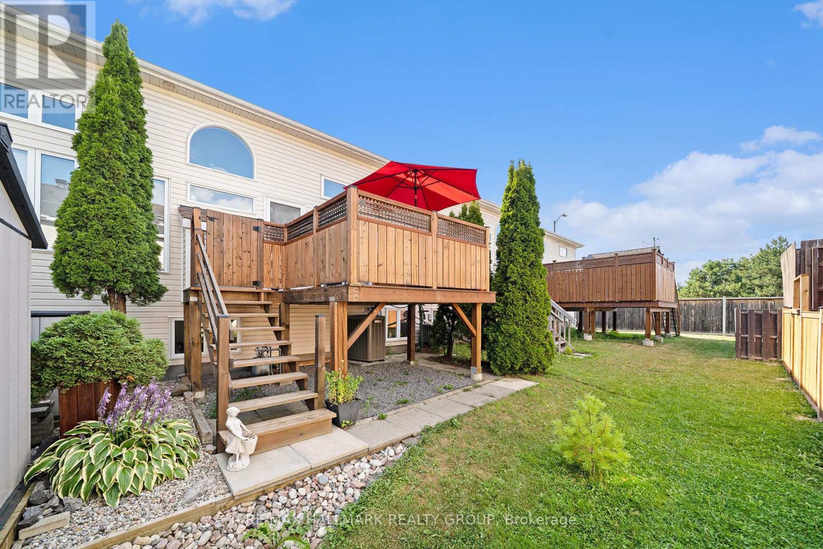 7 Maple Park Private, Ottawa, Ontario  K1T 4A6 - Photo 30 - X12372751