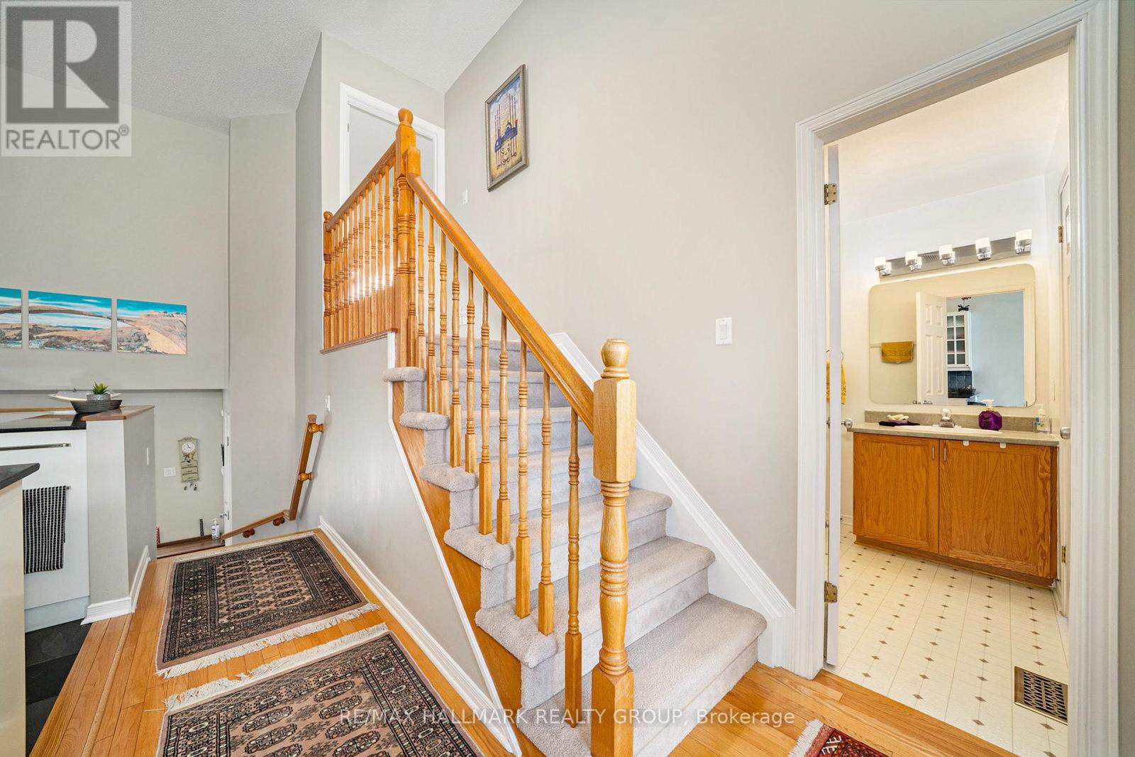 7 Maple Park Private, Ottawa, Ontario  K1T 4A6 - Photo 6 - X12372751