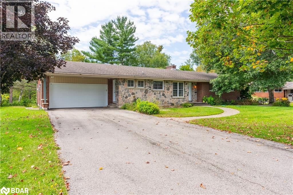 443 By-Lock Acres Road, Huntsville, Ontario  P1H 1S1 - Photo 2 - 40764946