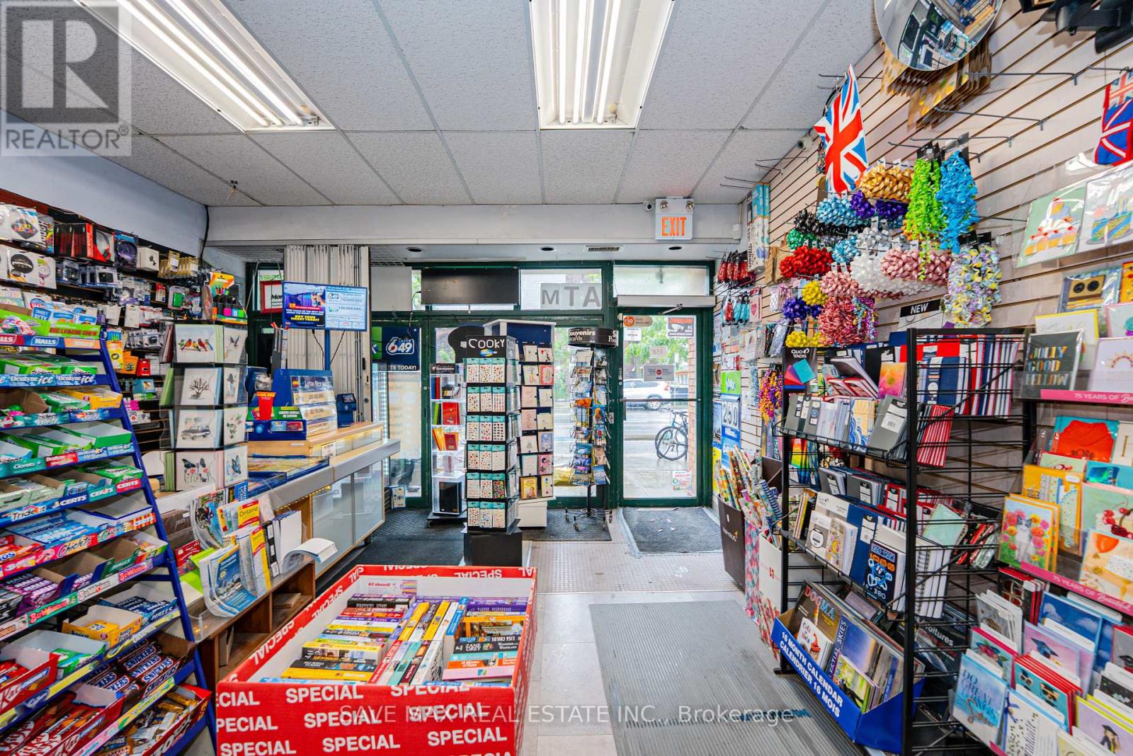 358 Danforth Avenue, Toronto, Ontario  M4K 1N8 - Photo 9 - E12372747
