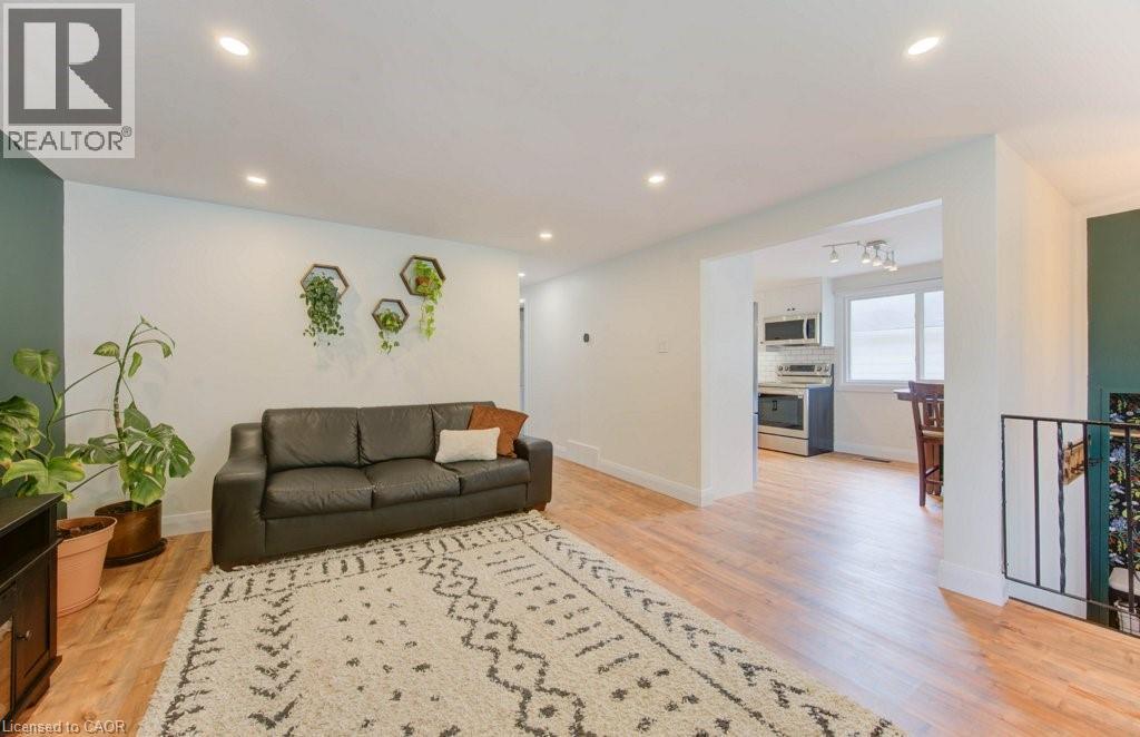 152 Pinedale Drive, Kitchener, Ontario  N2E 1K3 - Photo 10 - 40764874